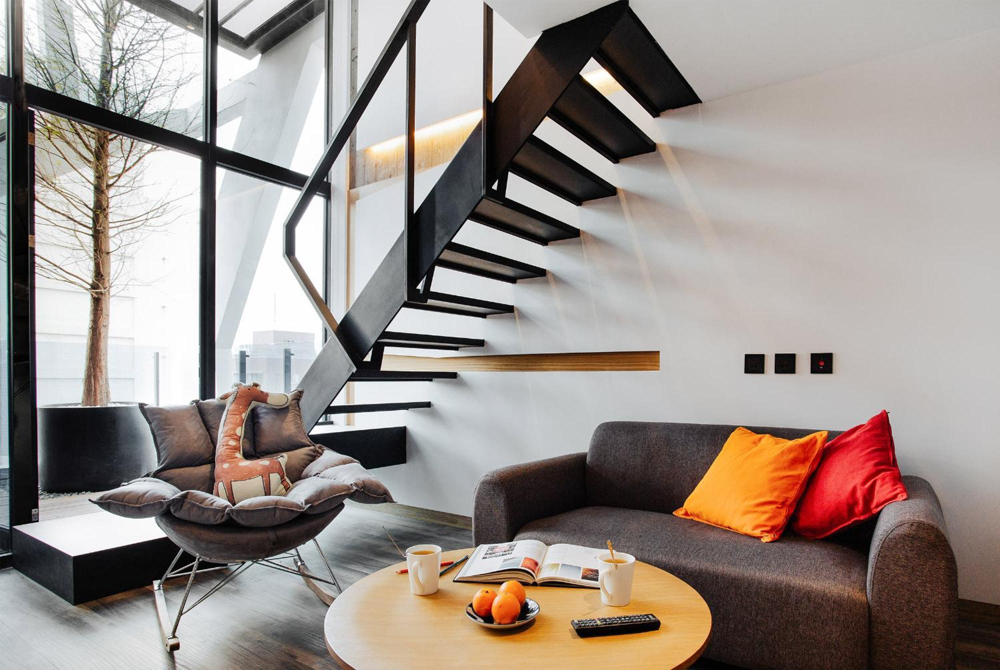 Check Inn Taichung Zhongshan Extérieur photo