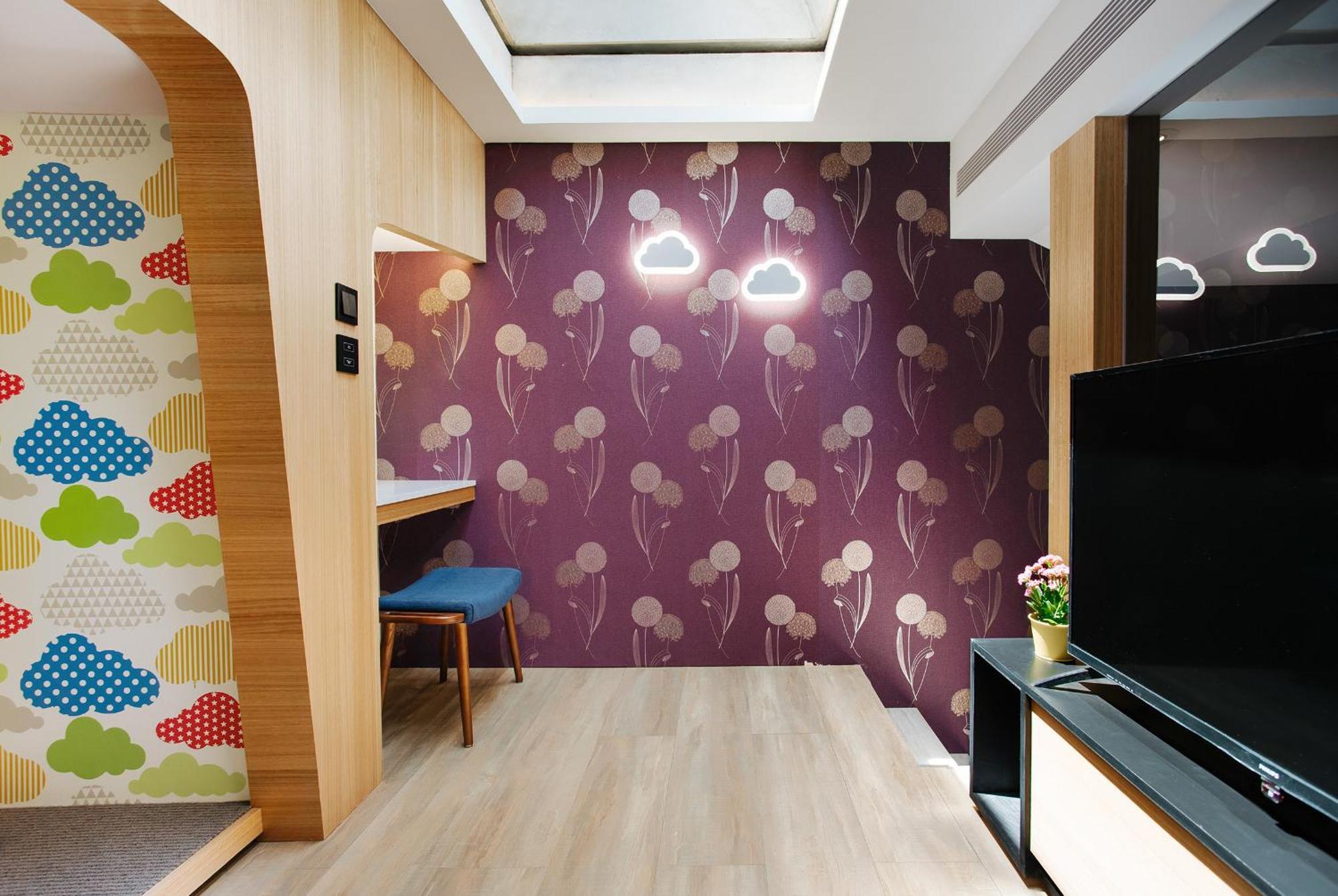 Check Inn Taichung Zhongshan Extérieur photo